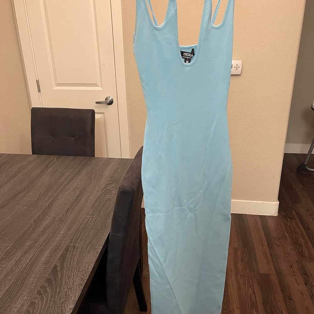 Blue dress - Picture 3 of 4